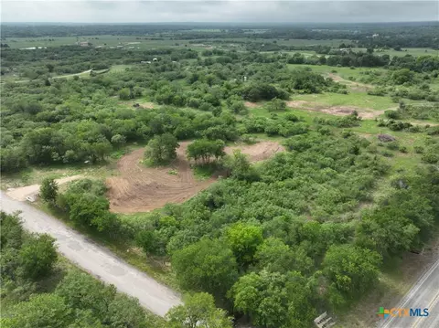 150 Pumper Rd, Luling, TX 78648 photo 3