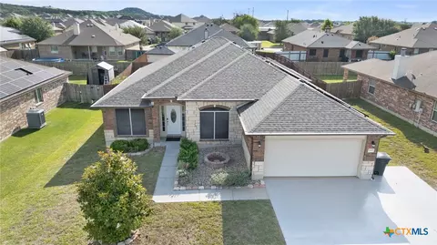 9400 Zayden Dr, Killeen, TX 76542