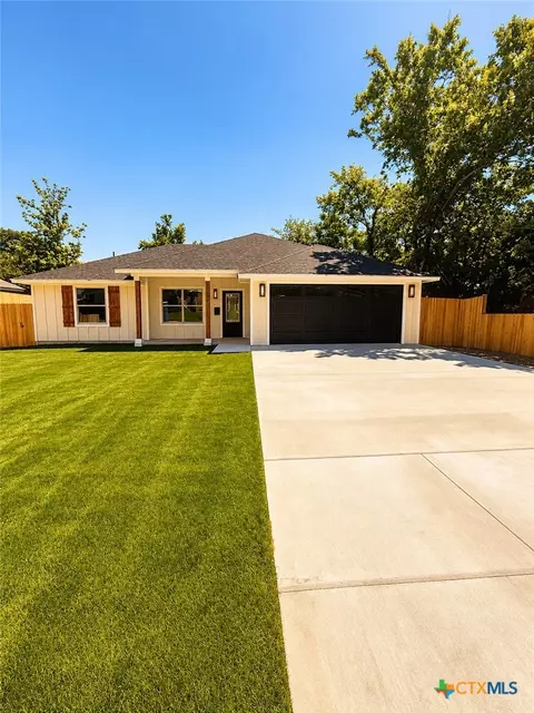 407 E Lamar Ave, Temple, TX 76501