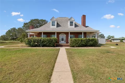 4612 County Road 117, Floresville, TX 78114