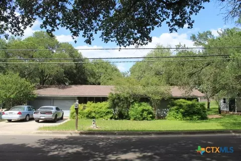 1306 Alamo St, San Marcos, TX 78666