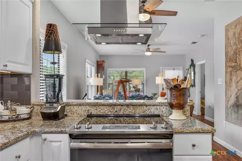 Kitchen - 217 N Walnut Ave, Luling, TX 78648 photo 3 of 3