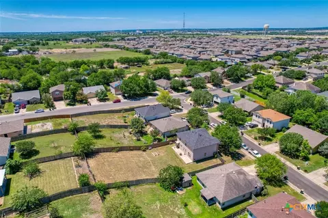 View/Area - 136 Dandelion Loop, Kyle, TX 78640 photo 2 of 3