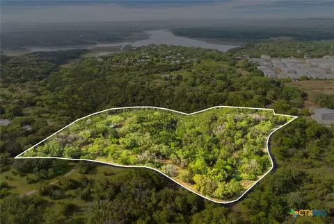 525 Soda Creek Rd, Spicewood, TX 78669
