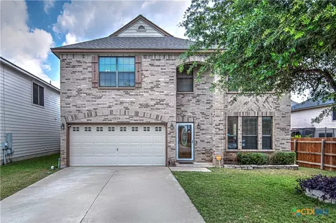 8626 Fallen Leaf Ln, Temple, TX 76502