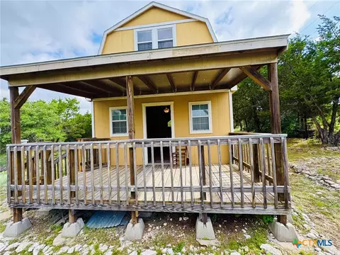 104 Short Circuit Dr, Gatesville, TX 76528