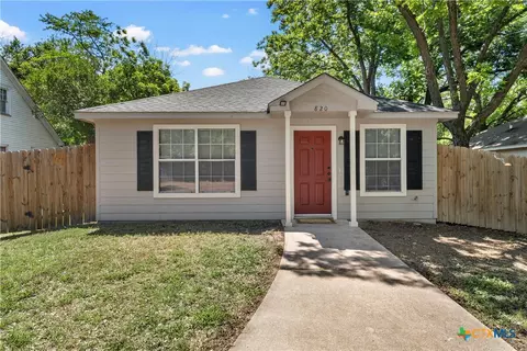 820 N 14th St, Temple, TX 76501