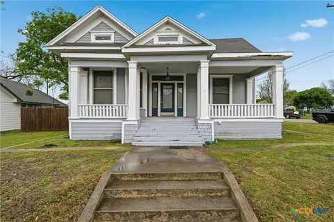 803 N 3rd St, Temple, TX 76501