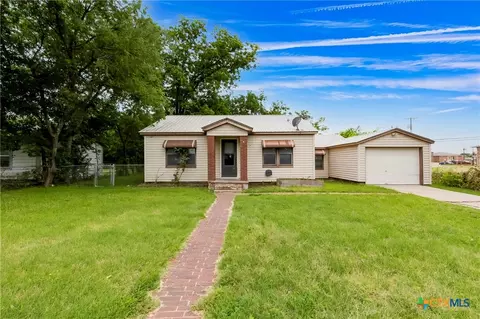 104 E Reagan Ave, Copperas Cove, TX 76522