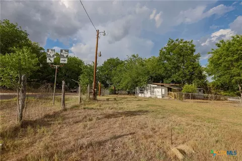 3041 Fm 671, Luling, TX 78648 photo 12