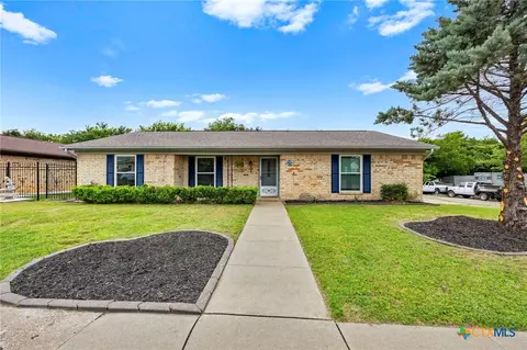 221 Myra Lou Ave, Copperas Cove, TX 76522