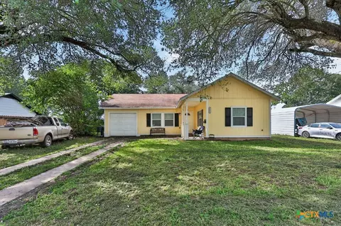 1002 Haley Ave, Rockdale, TX 76567