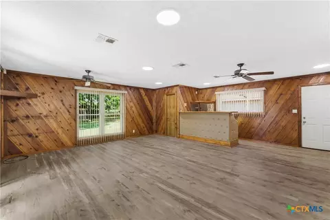 Living - 201 Sandra St, Inez, TX 77968 photo 5 of 6