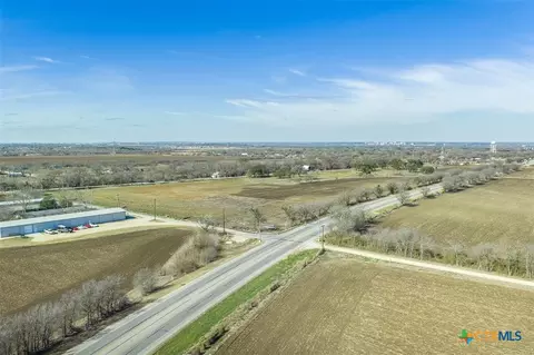 600 River Rd, Martindale, TX 78655