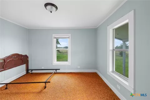 763 Upper Elgin River Rd, Elgin, TX 78621 photo 4