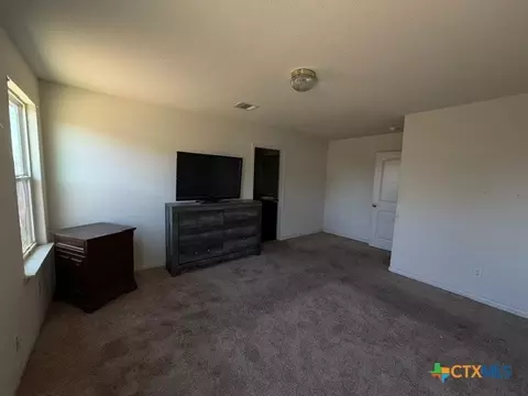 Bedroom - 124 Niven Path, Jarrell, TX 76537 photo 2 of 5