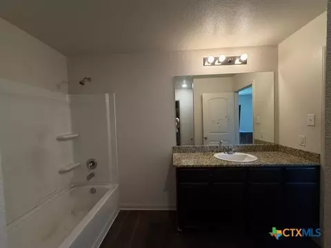 Bath - 124 Niven Path, Jarrell, TX 76537 photo 1 of 1