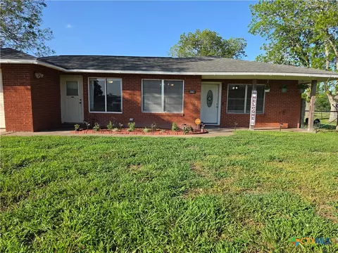 2865 Fm 1685, Victoria, TX 77905