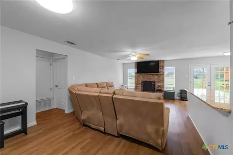 Living - 2631 Benbow Rd, Inez, TX 77968 photo 2 of 3