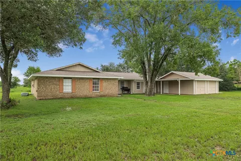 Exterior - 2631 Benbow Rd, Inez, TX 77968 photo 4 of 5