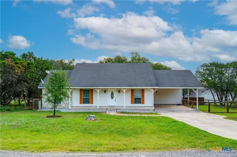 1140 Blueridge Dr, Canyon Lake, TX 78133
