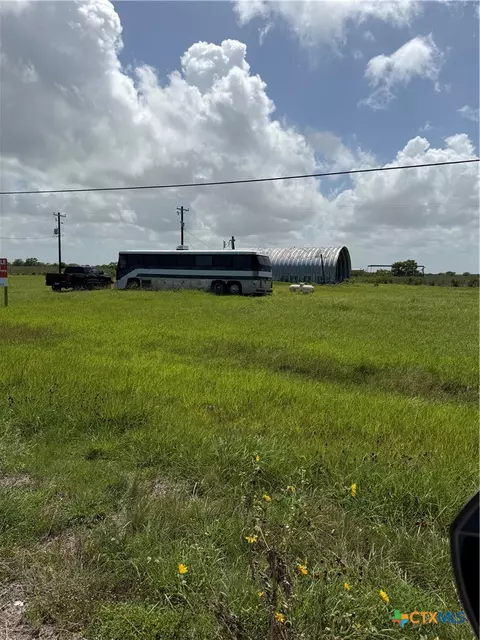 592 Washington Ave, Port Lavaca, TX 77979
