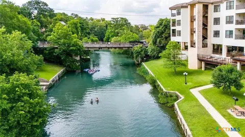 401 W Lincoln St #A115, New Braunfels, TX 78130