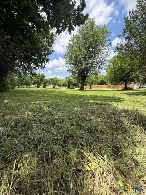 1501 E Ave, Temple, TX 76501 photo 2