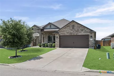 8807 Hidden Oaks Dr, Temple, TX 76502