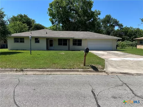 3305 Chisholm Trl, Temple, TX 76504
