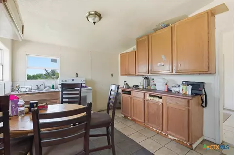 Kitchen - 409 Summit Dr, Kyle, TX 78640 photo 1 of 1