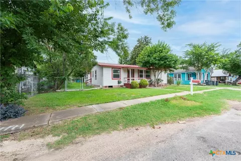 205 N Mesquite Ave, Luling, TX 78648 photo 35