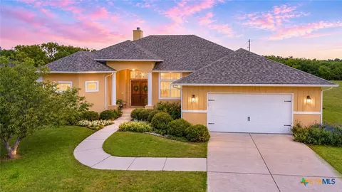 216 River Park Dr, New Braunfels, TX 78130