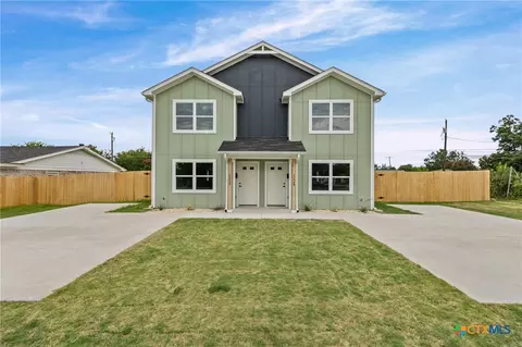 622 E 8th Ave #A & B, Belton, TX 76513