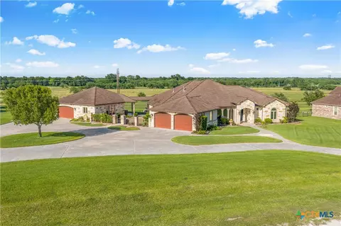 448 Champlain St, Victoria, TX 77905