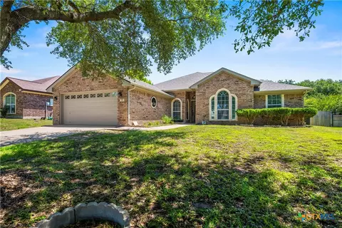 718 Tundra Dr, Harker Heights, TX 76548