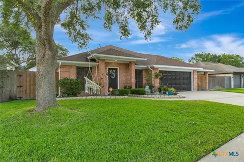 617 Brocton St, Victoria, TX 77904