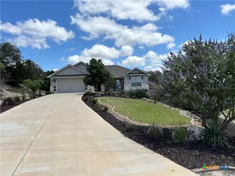 192 Yucca Dr, Canyon Lake, TX 78133