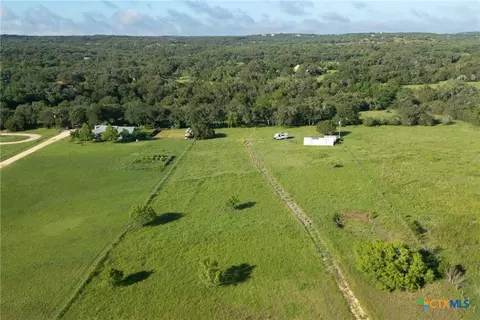 3411 Mail Route Rd, Fischer, TX 78623