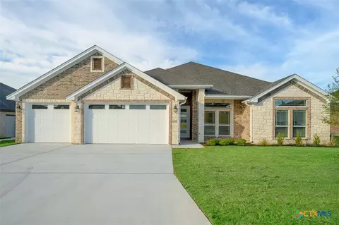 1007 Winchester Dr, Nolanville, TX 76559