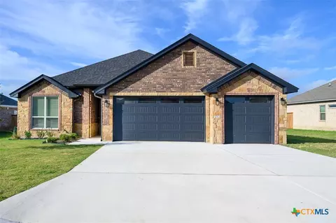 1011 Winchester Dr, Nolanville, TX 76559