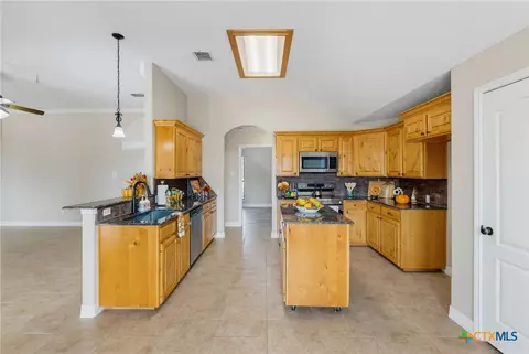 Kitchen - 3375 Upton Dr, Kempner, TX 76539 photo 1 of 3