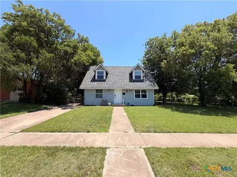 1220 Alta Vista Dr, Killeen, TX 76549