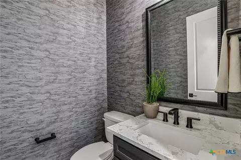 Bath - 325 Ridgeway Dr, Georgetown, TX 78628 photo 1 of 4