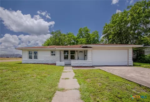 3607 Avondale St, Victoria, TX 77901