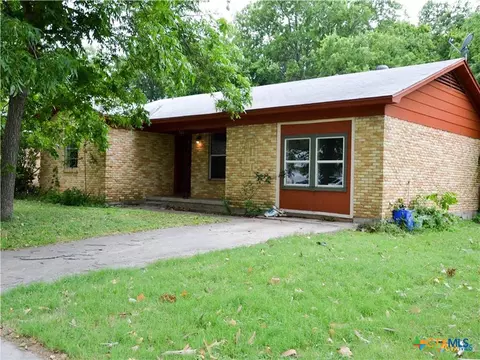 410 Nauert St, Copperas Cove, TX 76522
