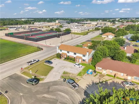 501 Esther Cir, Killeen, TX 76543