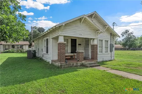 Other - 709 E 18th St, Cameron, TX 76520 photo 1 of 4