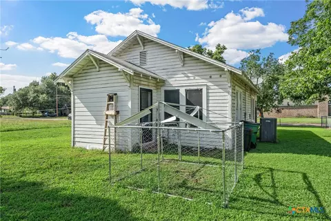 Other - 709 E 18th St, Cameron, TX 76520 photo 3 of 4