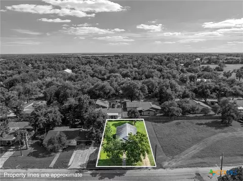 View/Area - 709 E 18th St, Cameron, TX 76520 photo 2 of 2
